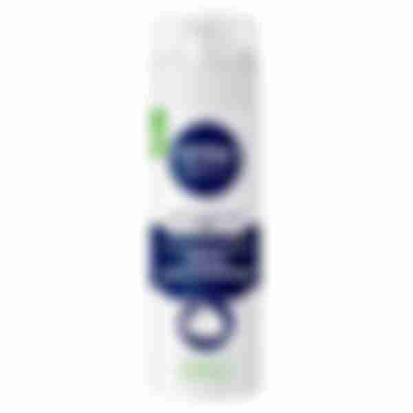 Пена для бритья Nivea Men Успокаивающая для чувствительной кожи, 200мл
