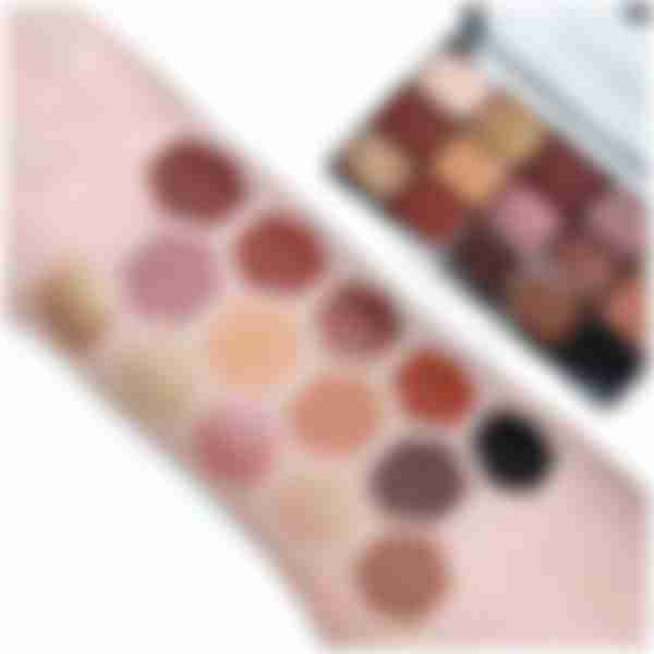 Палетка теней Makeup Revolution Re-Loaded Palette Velvet Rose, 15 цветов, 16.5г