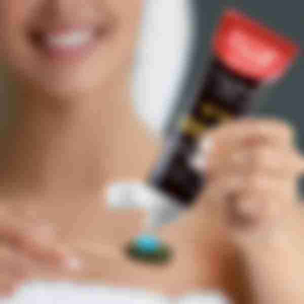 Зубная паста Colgate Для ценителей чая, кофе и табака, отбеливающая, 75мл