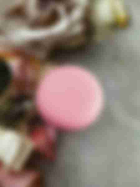 Бальзам для губ Бизорюк Macarons вишня, 14мл
