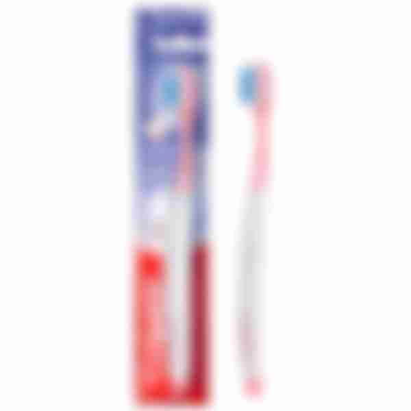 Зубная щетка Colgate Extra Density, жесткая щетина