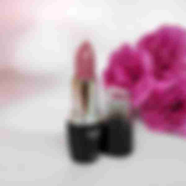 Помада для губ Parisa Creamy, с касторовым маслом, оттенок: 24 Бледно-розовый перламутр, 4мл