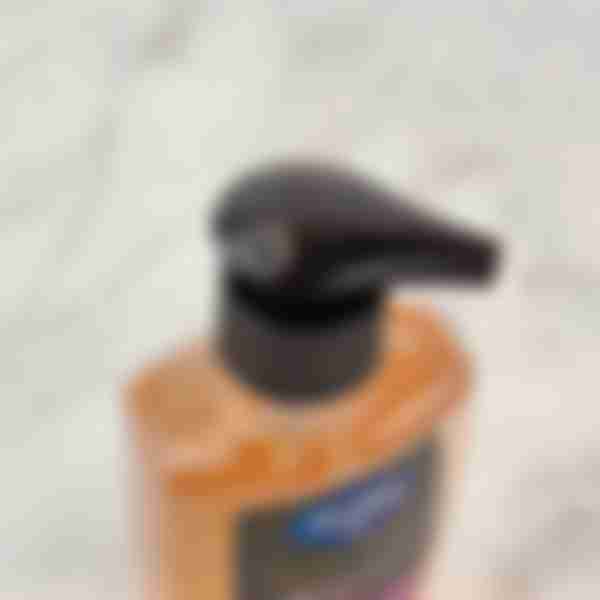 Мыло жидкое Aura Spa Oils Обогащающее 2в1 Орхидея и масло макадамии, для рук и тела, с дозатором, 300 мл