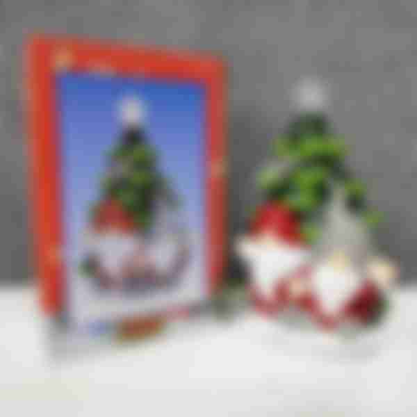 Фигурка новогодняя Гномы под елкой, LED-подсветка, 13.5х21.5х8.4см