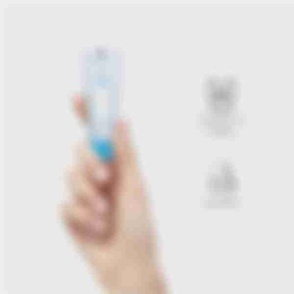 Блеск для губ и глаз Influence Beauty Effect Levitation Clear Gloss, тон: 01, 12 мл