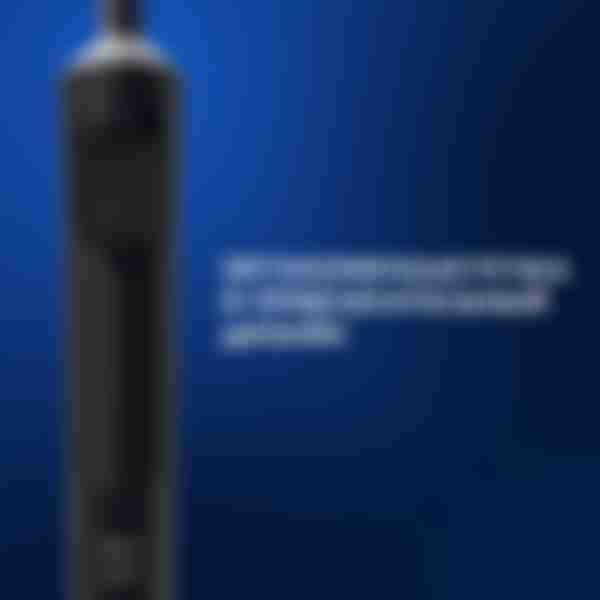 Набор подарочный мужской: электрическая зубная щетка Oral-B Vitality Pro, станок Gillette Fusion5 ProGlide
