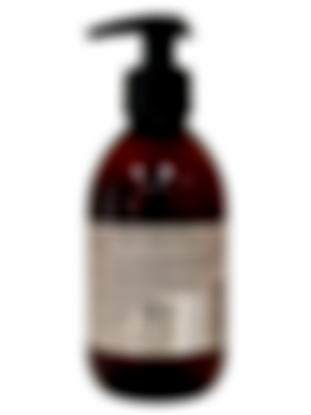 Мыло жидкое для рук и тела Vegan.Love.Studio Cherry, Almond, Tonka Bean, парфюмированное, 300 мл
